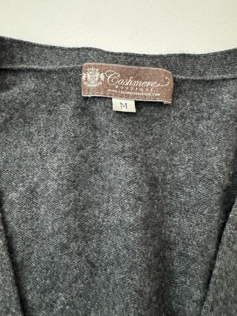 Cashmere Boutique 100% Cashmere Cardigan Sweater Men’s M Gray Button Front